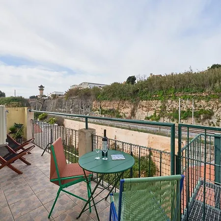 Bright Apt W Balcony, Ac, Parking, By Timecooler Lisbon Exterior photo